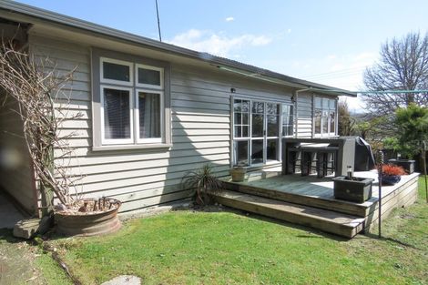 Photo of property in 15 Grey Road, Reefton, 7830