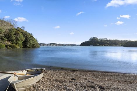 Photo of property in 11 Hope Avenue, Russell, 0202