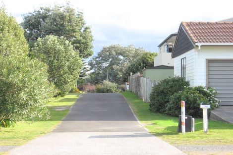 Photo of property in 320a Papamoa Beach Road, Papamoa Beach, Papamoa, 3118