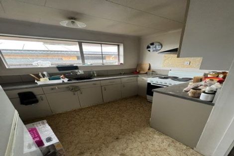 Photo of property in 1/28 Sawtell Place, Northcote, Christchurch, 8052