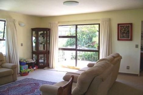 Photo of property in 43b Thatcher Crescent, Crofton Downs, Wellington, 6035