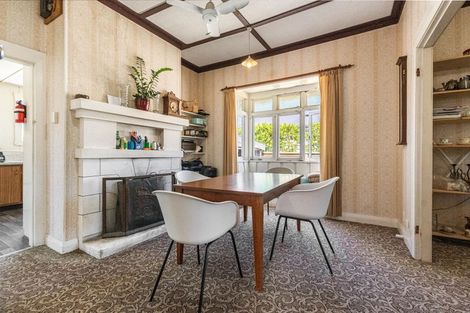 Photo of property in 61 Aramoana Avenue, Devonport, Auckland, 0624