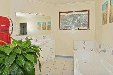 Photo of property in 168d Kokopu Block Road, Maungatapere, Whangarei, 0179