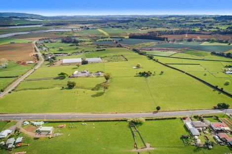 Photo of property in 16 Friedlander Road, Tuakau, 2694