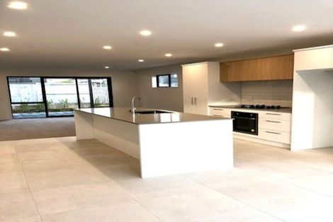 Photo of property in 19 Whimbrel Road, Flat Bush, Auckland, 2019