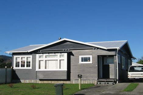Photo of property in 41 Linwood Drive, Paraparaumu, 5032