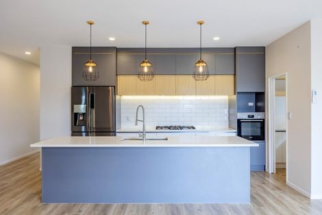 Photo of property in 69 Nobilo Road, Kumeu, 0810