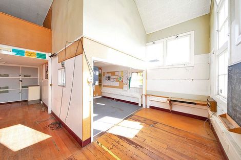 Photo of property in 105 High Street South, Eltham, 4322