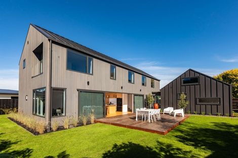 Photo of property in 86 Wairakei Road, Bryndwr, Christchurch, 8052