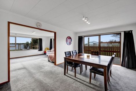 Photo of property in 38 Ketemarae Road, Normanby, Hawera, 4675