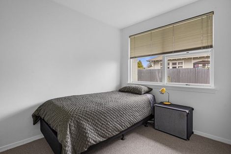 Photo of property in 1/64 Osborne Street, Waltham, Christchurch, 8011