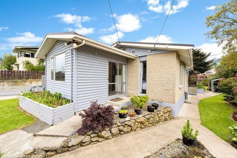 Photo of property in 9 Constant Street, Sawyers Bay, Port Chalmers, 9023