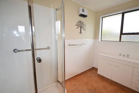 Photo of property in 1/12 Campbell Street, Alexandra, 9320