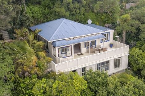 Photo of property in 12 Nikau Road, Point Howard, Lower Hutt, 5013