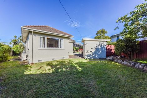 Photo of property in 122 Parkers Road, Tahunanui, Nelson, 7011
