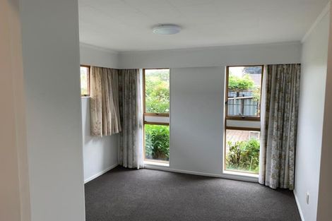 Photo of property in 13 Oriwa Street, Waikanae, 5036