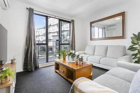 Photo of property in 77/68 Mountain Road, Mount Wellington, Auckland, 1072