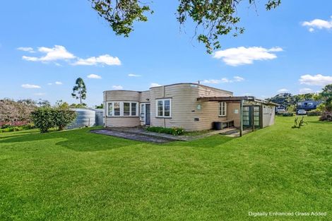 Photo of property in 30 Ngatoto Road, Tinopai, Matakohe, 0593