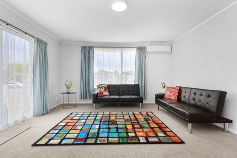 Photo of property in 102 Pasadena Crescent, Totara Park, Upper Hutt, 5018