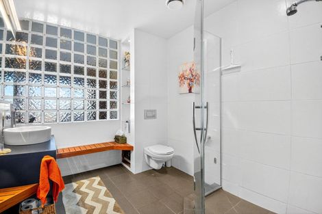 Photo of property in 8 Prospect Street, Russell, 0202