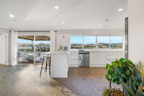 Photo of property in 14 Noble Lane, Pokeno, 2402