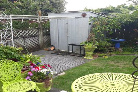 Photo of property in 32 Waimanawa Lane, Waiuku, 2123