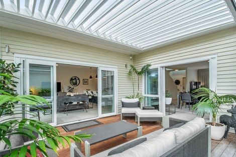 Photo of property in 14 Kensington Drive, Orewa, 0931