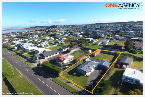 Photo of property in 5 Linklater Avenue, Foxton Beach, Foxton, 4815