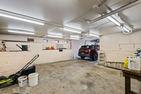 Photo of property in 8 Elwyn Crescent, Green Island, Dunedin, 9018