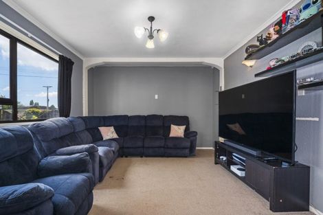 Photo of property in 15 Pemberton Crescent, Greerton, Tauranga, 3112