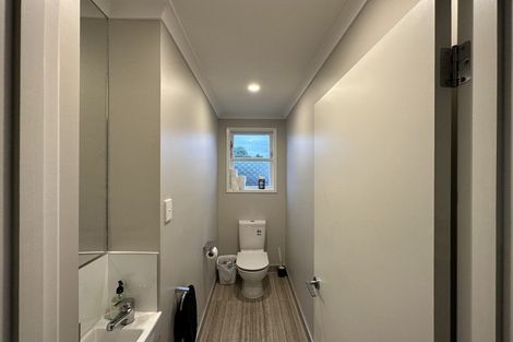 Photo of property in 571a Queen Street East, Levin, 5510