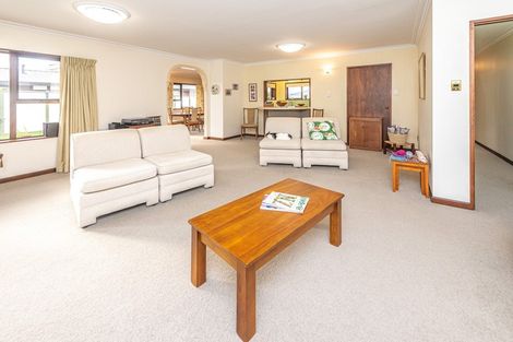 Photo of property in 4 Warwick Place, Springvale, Whanganui, 4501