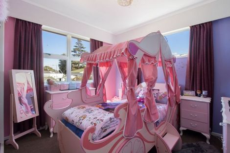 Photo of property in 28 Miller Avenue, Paeroa, 3600