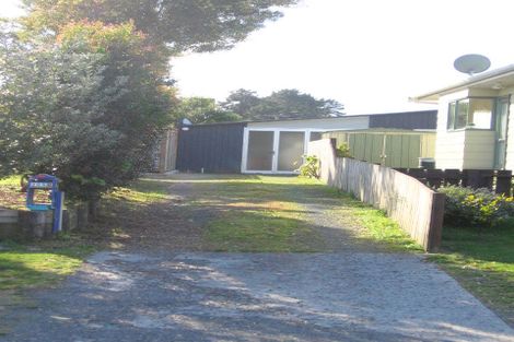 Photo of property in 205b Linton Crescent, Whangamata, 3620
