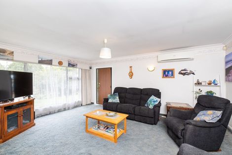 Photo of property in 4 Redwood Place, Te Awanga, 4102