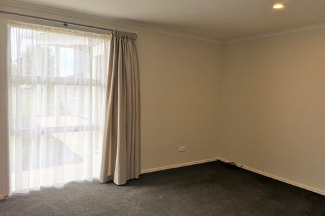 Photo of property in 33 Karo Street, Ruakaka, 0116