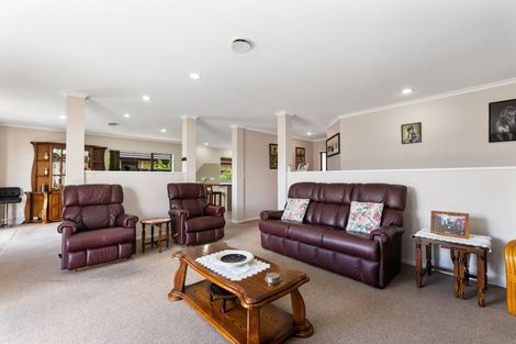 Photo of property in 10 Owhatiura Drive, Lynmore, Rotorua, 3010