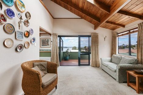 Photo of property in 116b Harbour View Road, Omokoroa, 3114