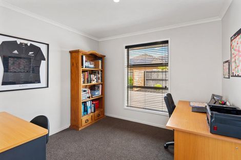 Photo of property in 16d Crown Close, Prebbleton, 7604