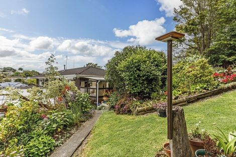 Photo of property in 2/4 Celina Place, Browns Bay, Auckland, 0630