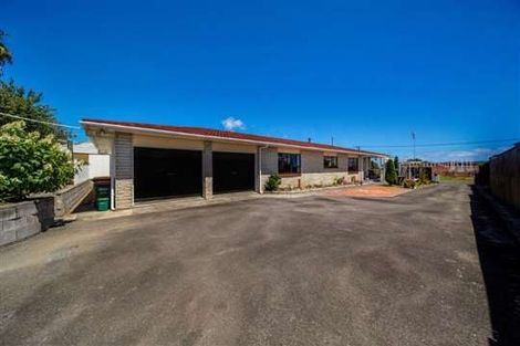Photo of property in 6 Hussey Street, Oakura, 4314