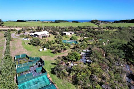 Photo of property in 1246 Babylon Coast Road, Omamari, Dargaville, 0373