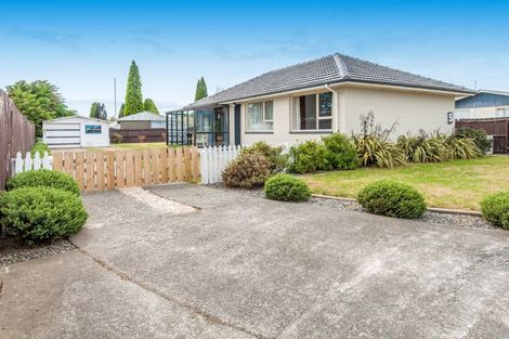 Photo of property in 5 Bermuda Drive, Hornby, Christchurch, 8042