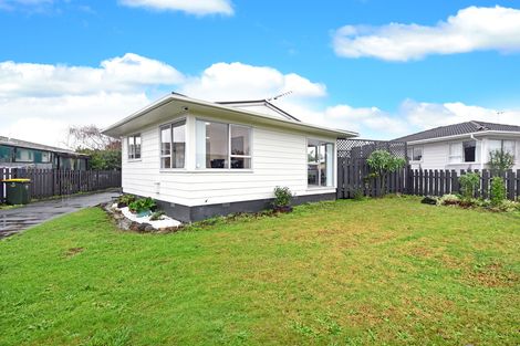 Photo of property in 30 Sharland Avenue, Manurewa, Auckland, 2102