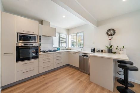 Photo of property in 4/5a Bloomfield Terrace, Hutt Central, Lower Hutt, 5010