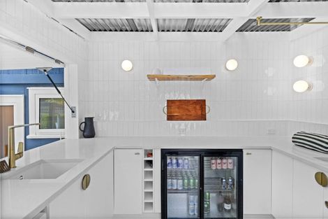 Photo of property in 32 Swann Beach Road, Stanmore Bay, Whangaparaoa, 0932