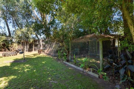 Photo of property in 1 Trent Street, Rongotea, 4476