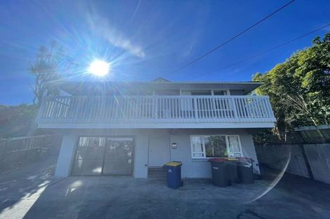 Photo of property in 3 Hythe Terrace, Mairangi Bay, Auckland, 0630