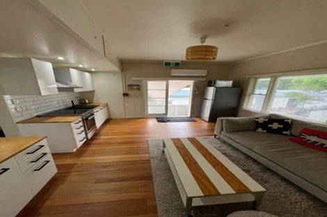 Photo of property in 62 Moana Road, Okitu, Gisborne, 4010