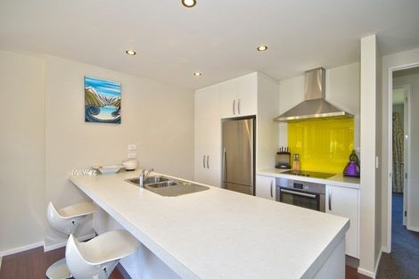 Photo of property in 10 Pendeen Crescent, Jacks Point, Queenstown, 9371